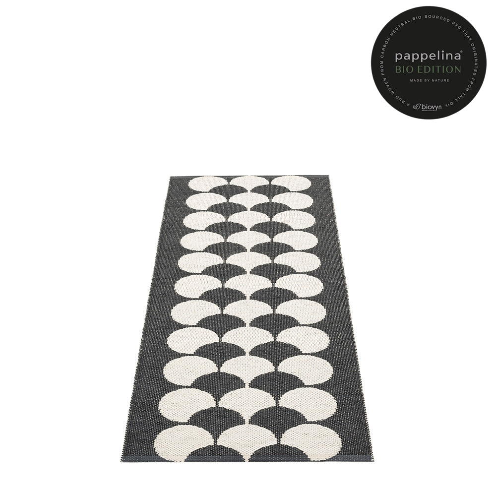 Pappelina Rug Bio Poppy Black