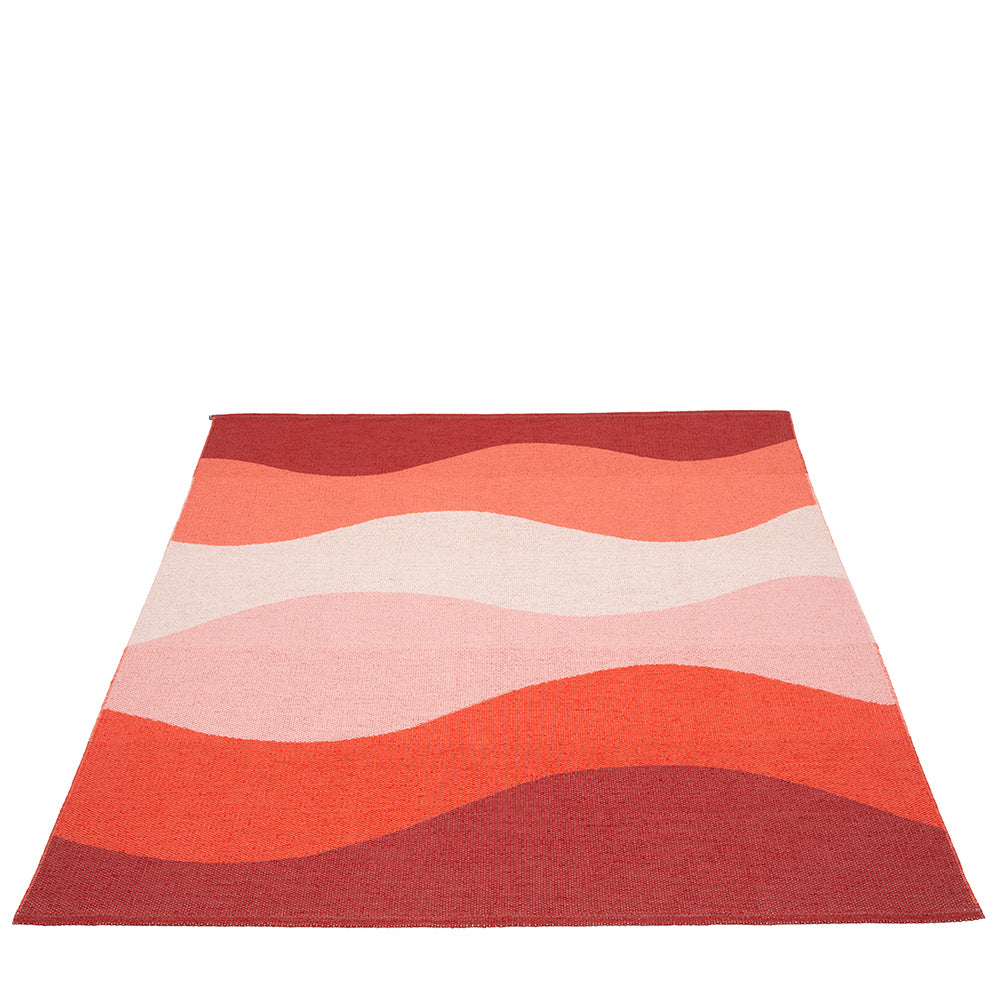 Pappelina Rug Urvi Fire