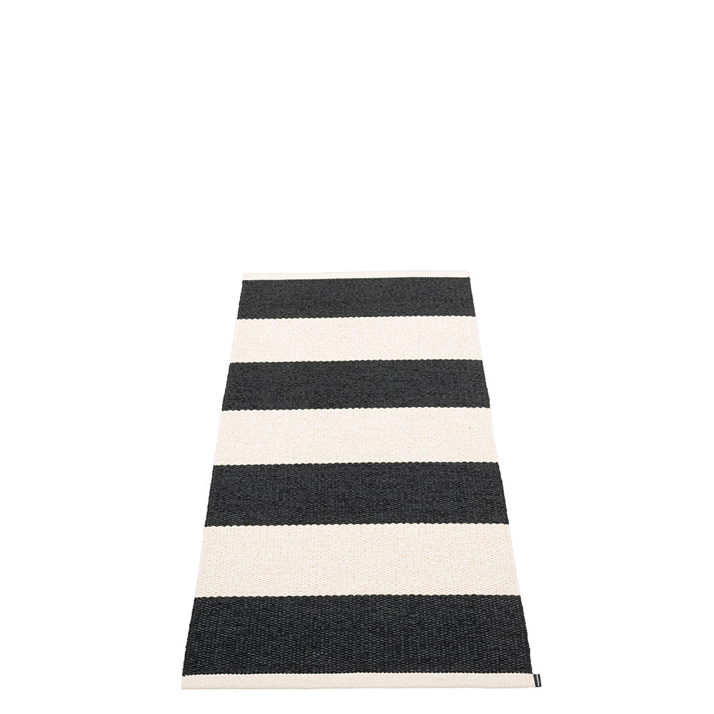 Pappelina Rug Bob Black