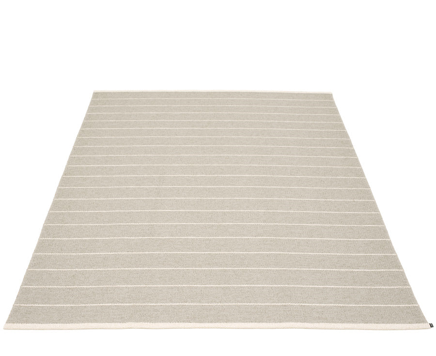 Pappelina Rug Carl Linen