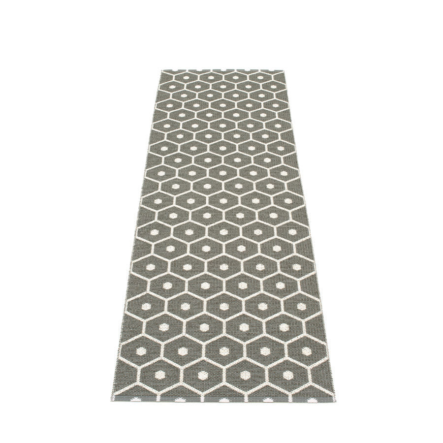 Pappelina Rug Honey Charcoal