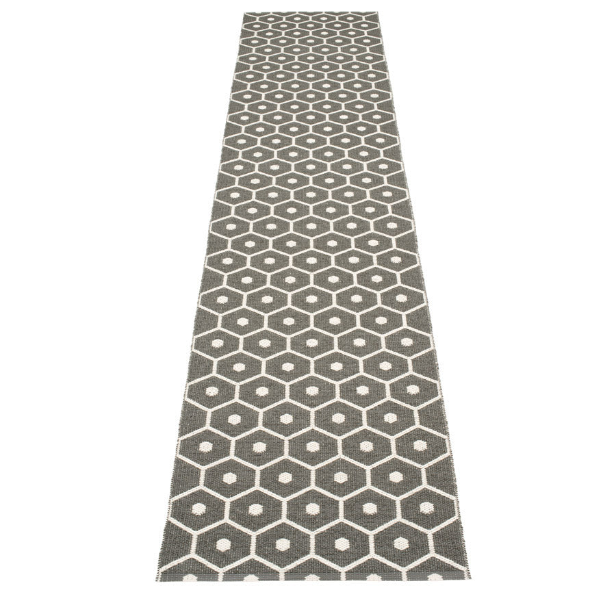 Pappelina Rug Honey Charcoal