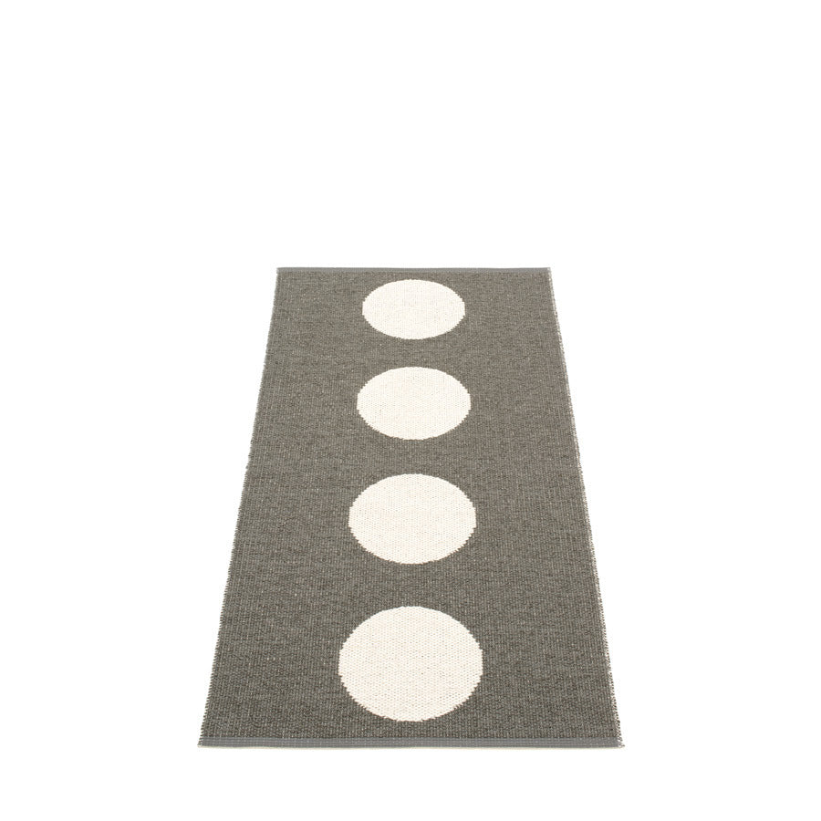 Pappelina Rug Vera Charcoal