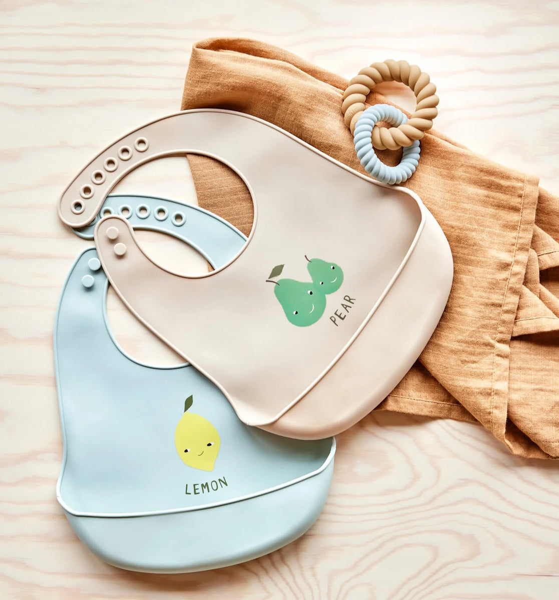 OYOY Yummy Bib minty-camel 2pk