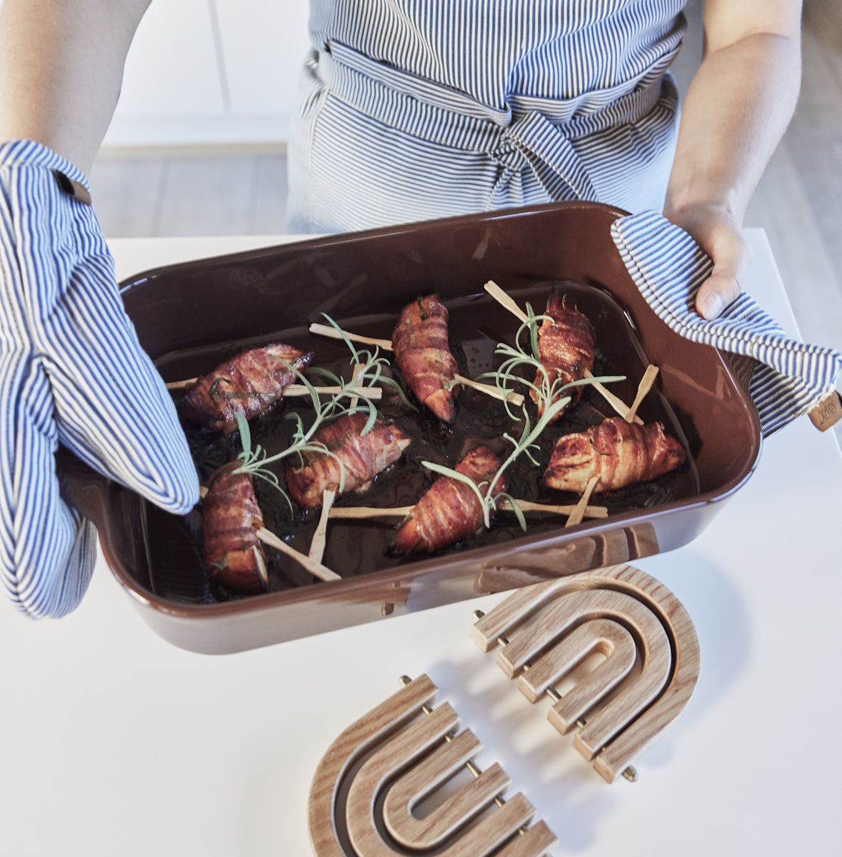 OYOY Yuka Oven Dish Large Terracotta