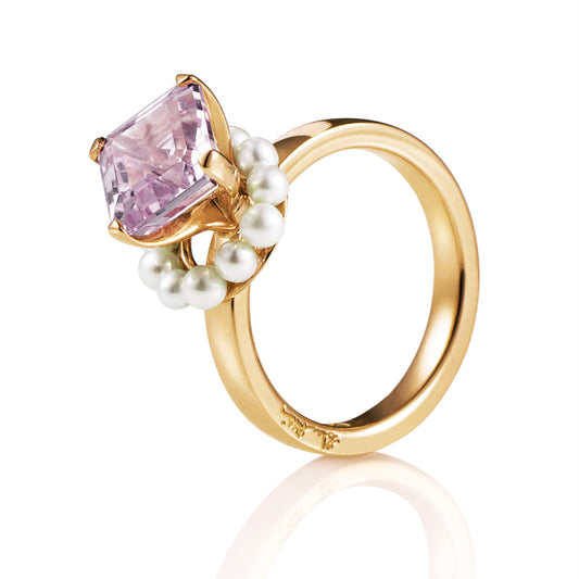 Efva Attling Dancing Pearl Ring 17.5