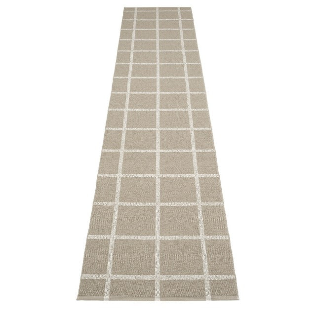 Pappelina Rug Ada Dark Linen