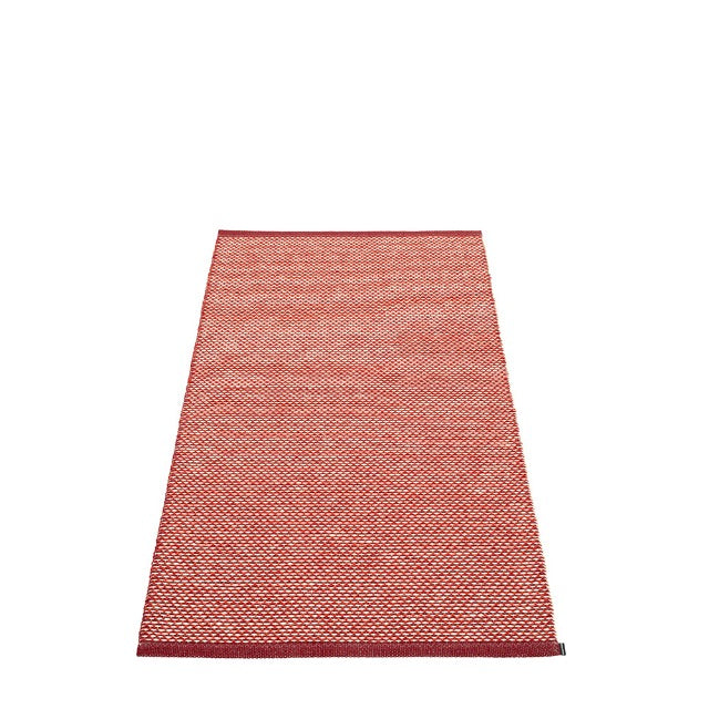 Pappelina Rug Effi Dark Red