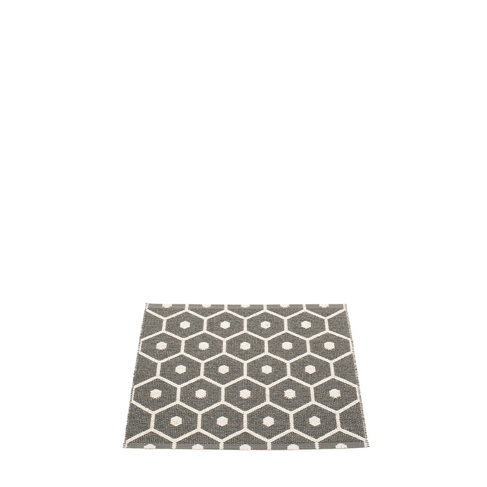 Pappelina Rug Honey Charcoal