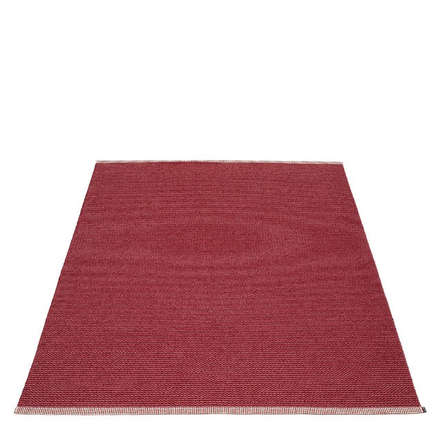 Pappelina Rug Mono Blush-Red