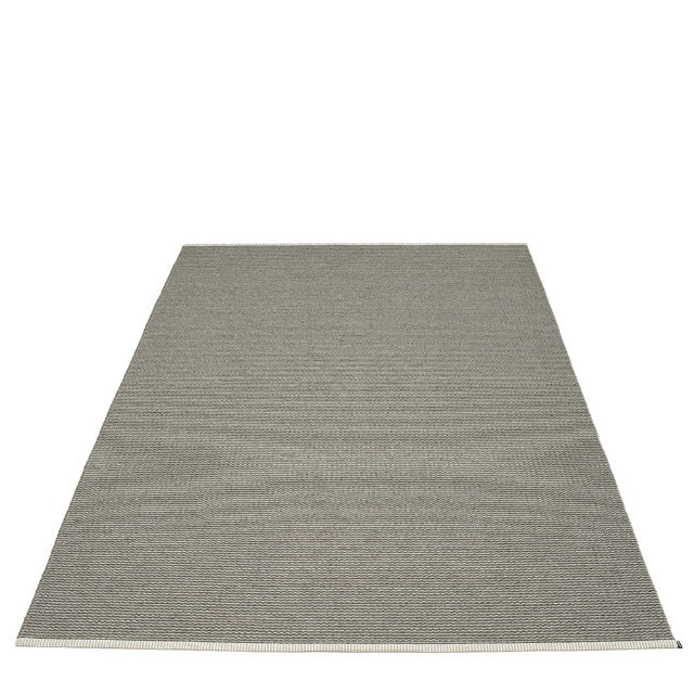 Pappelina Rug Mono Charcoal