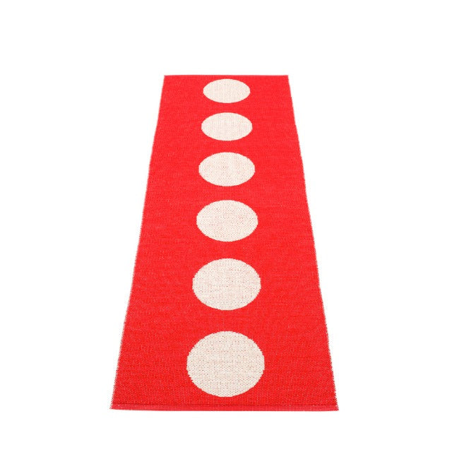 Pappelina Rug Vera Red