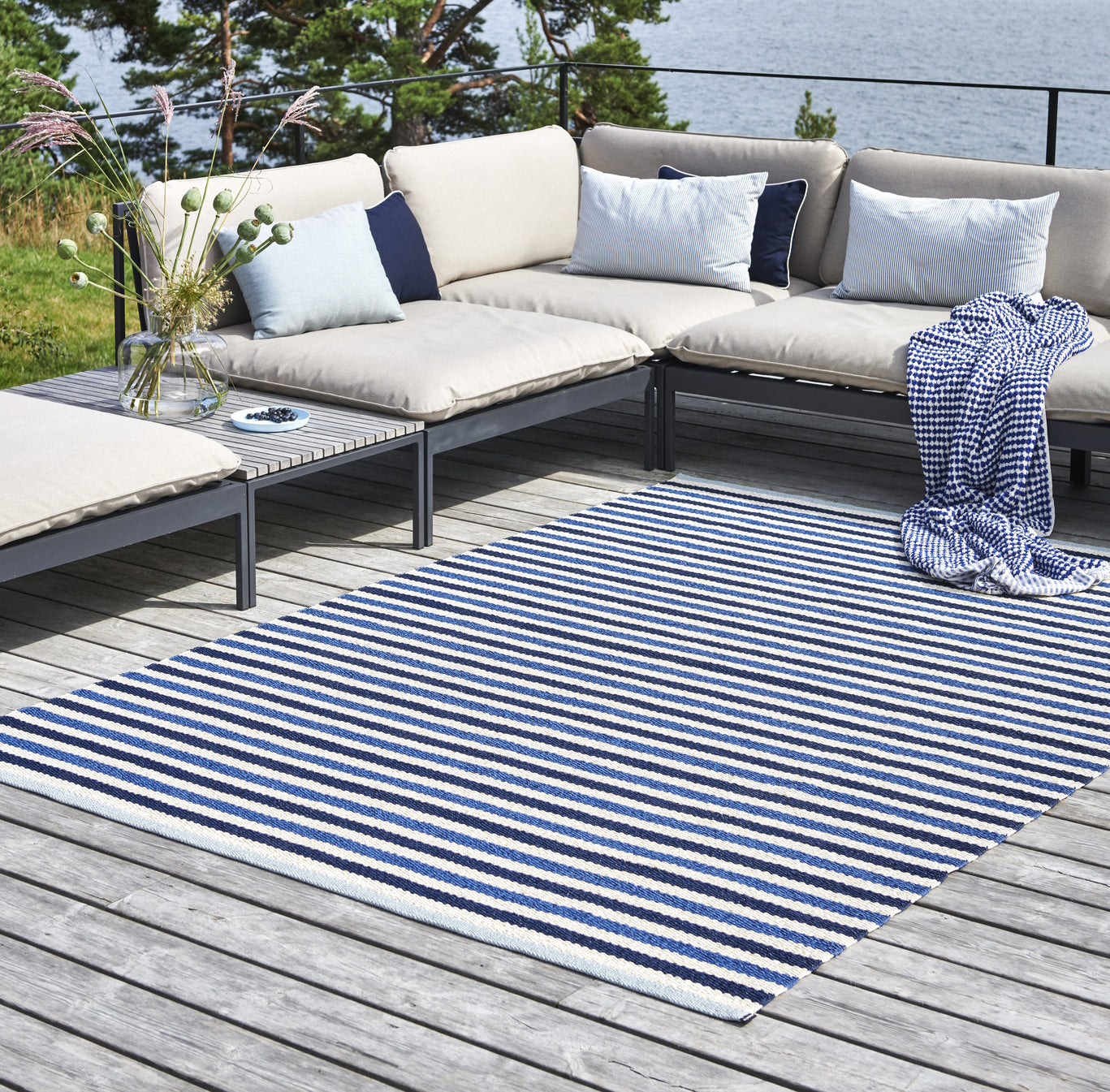 Pappelina Rug Teo Denim