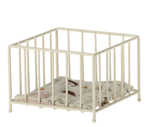 Maileg Playpen My