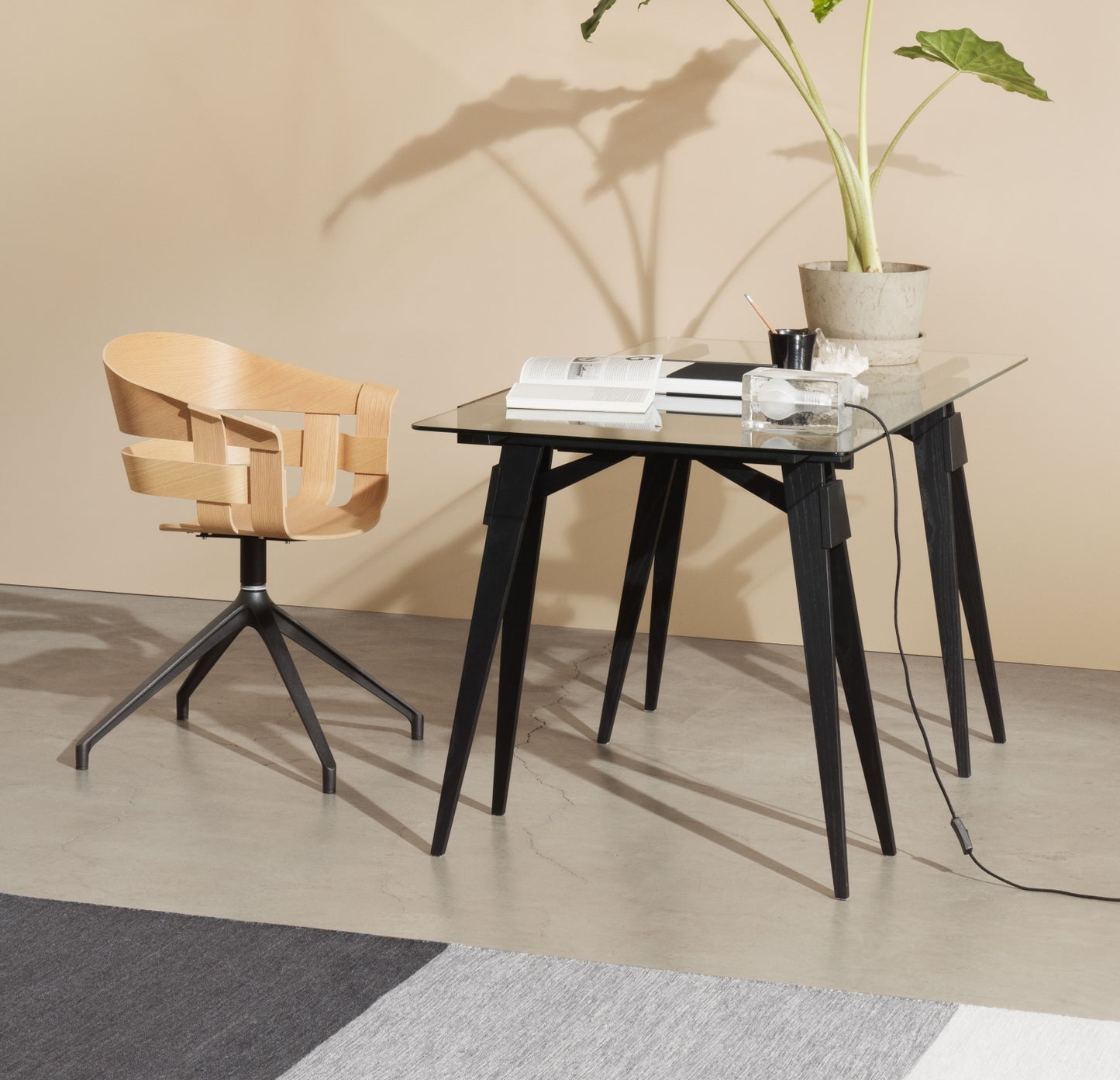 Design House Stockholm Arco Desk Oak-Glass Black