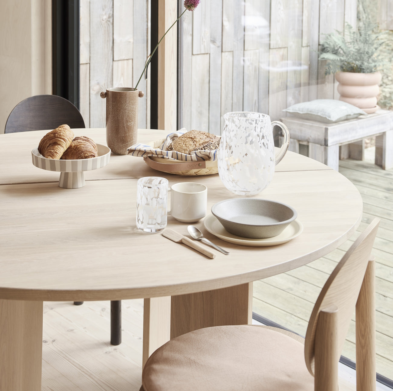 OYOY Kotai Round Dining Table