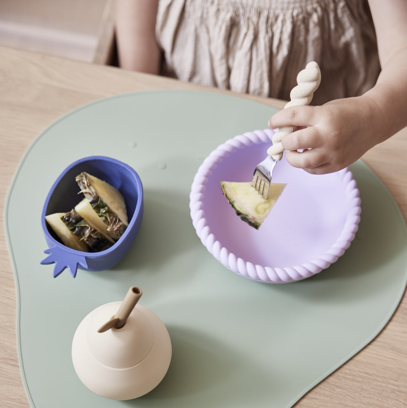 OYOY Pineapple & Apple Snack Bowl