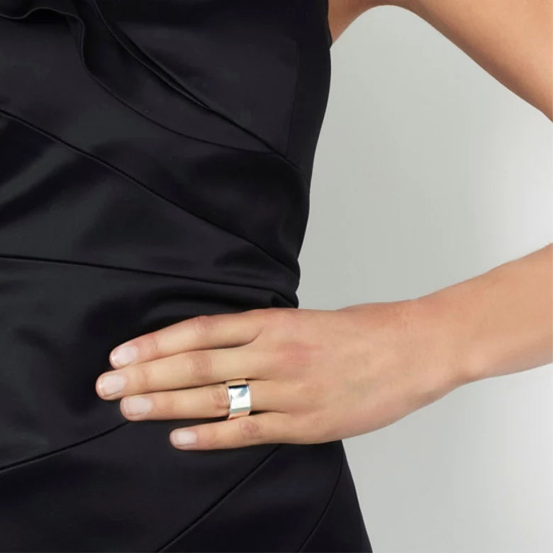 Efva Attling Wide & Signature Ring